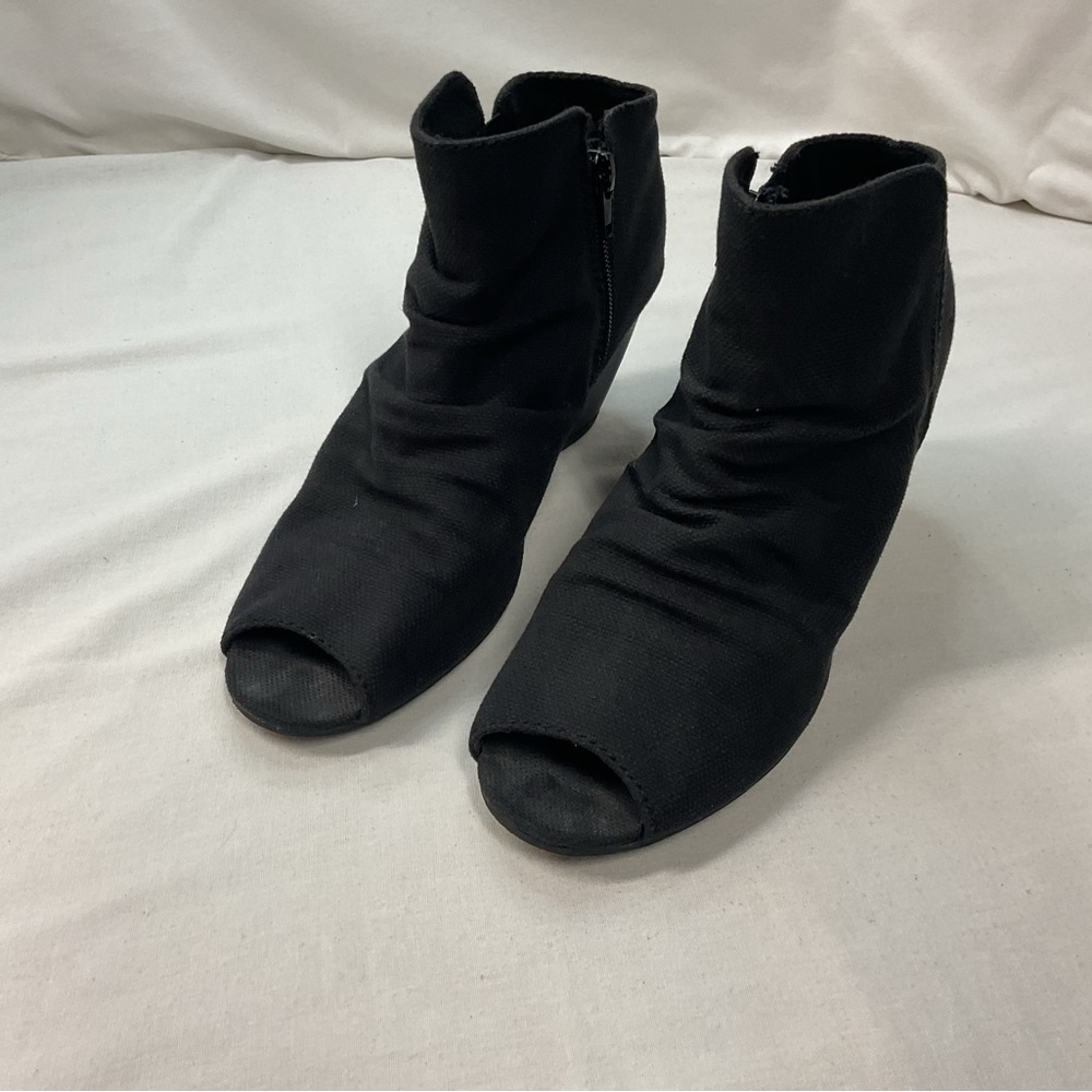 Blowfish Black Ankle Booties Size 9